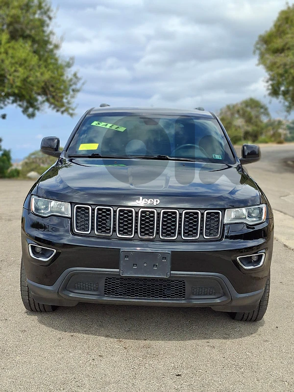 Grand Cherokee Laredo E 2018