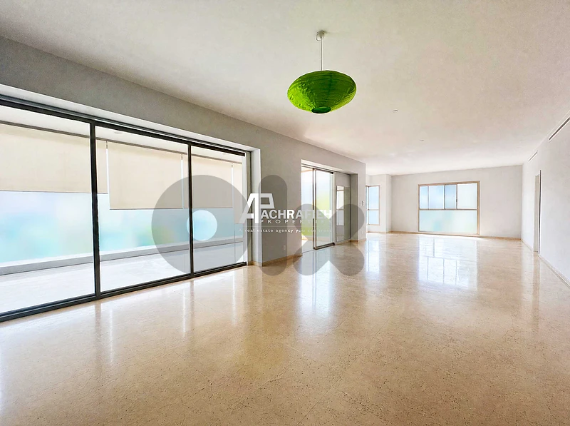 Apartment for Rent in Achrafieh - شقة للإجار في الأشرفية