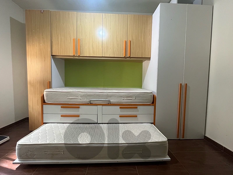 double deckker bedroom