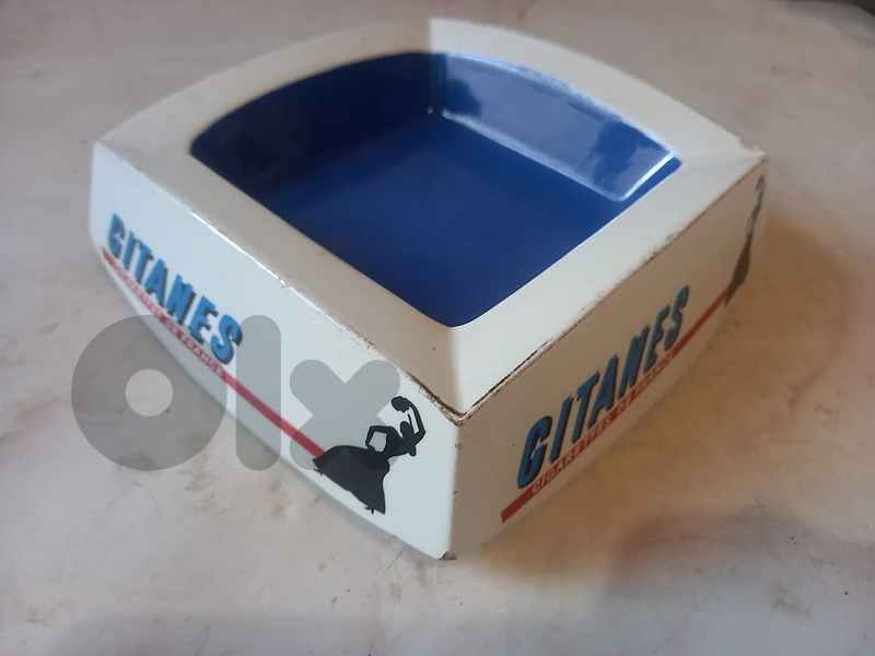 Vintage gitanes ashtray made in france