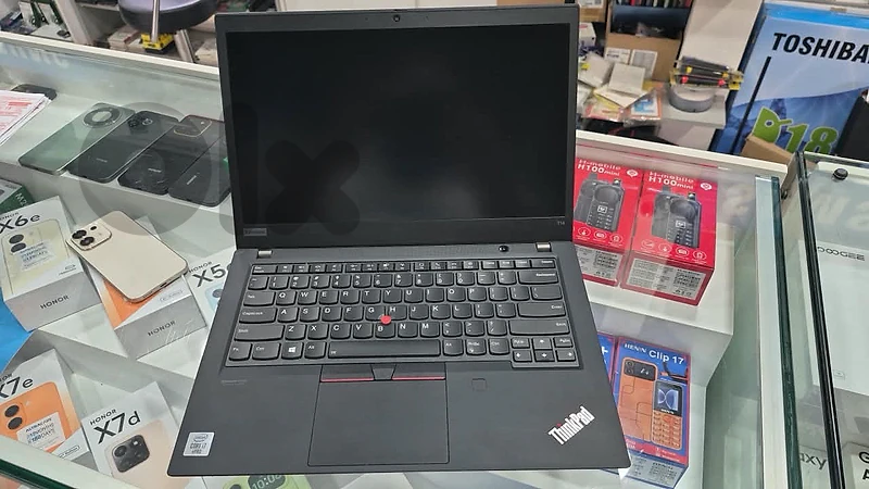 LENOVO THINKPAD T14 CORE I7 RAM 32 GB 2 SLOTS NVME 512 GB 14 INCH FHD LENOVO THINKPAD T14 CORE I7 RAM 32 GB 2 SLOTS NVME 512 GB 14 INCH FHD