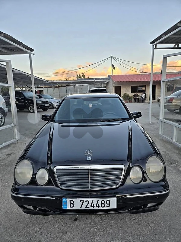 Mercedes E320 2001