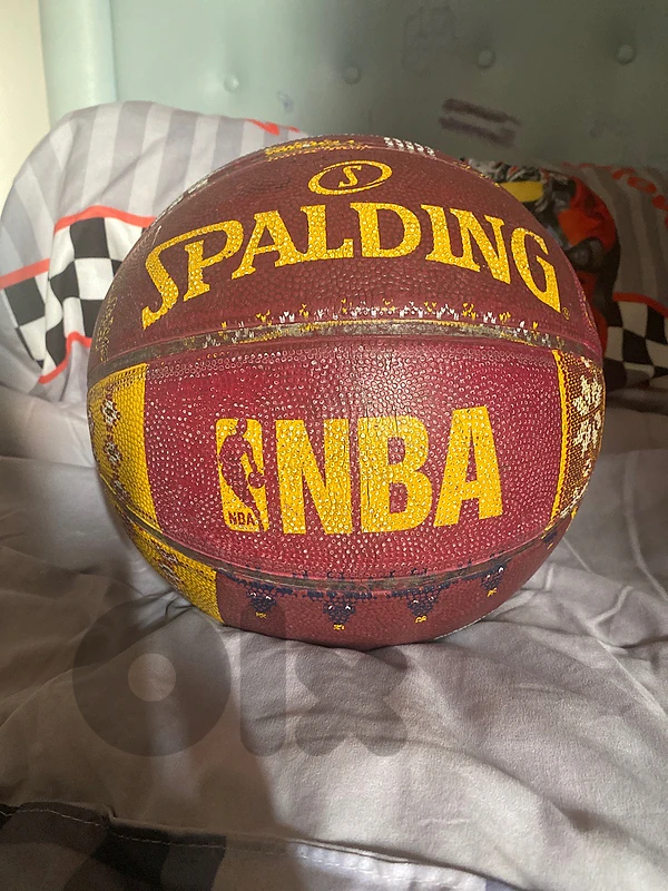 size 7, super clean ball slightly used super rare