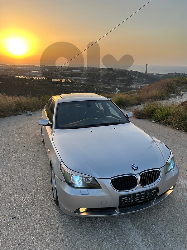 BMW 5-Series 2004