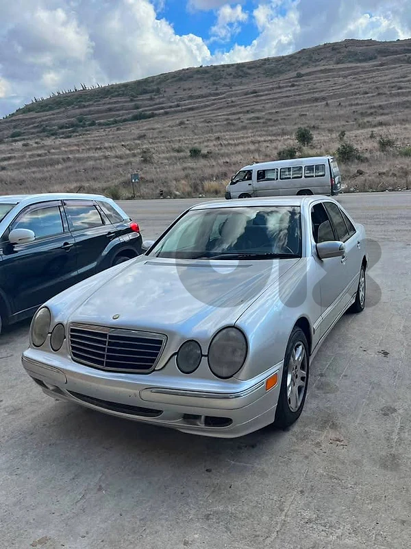 Mercedes E320 2000