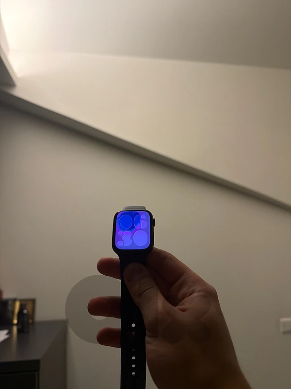 apple watch series 7 71748325