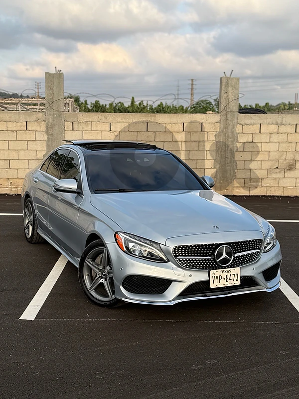 Mercedes C300 2018 AMG 4MATIC أجنبية💎