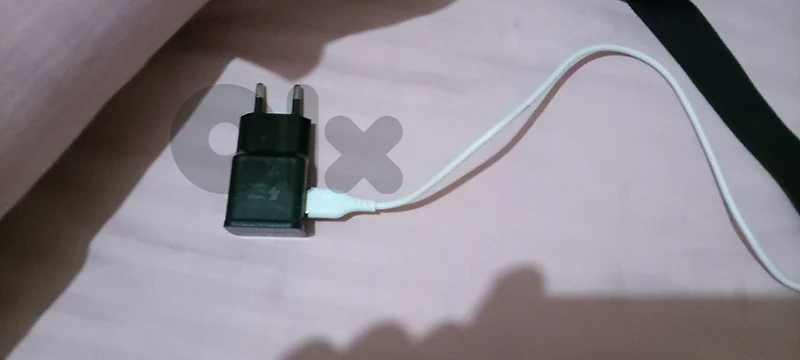 cable fast charger and ps4 original controller