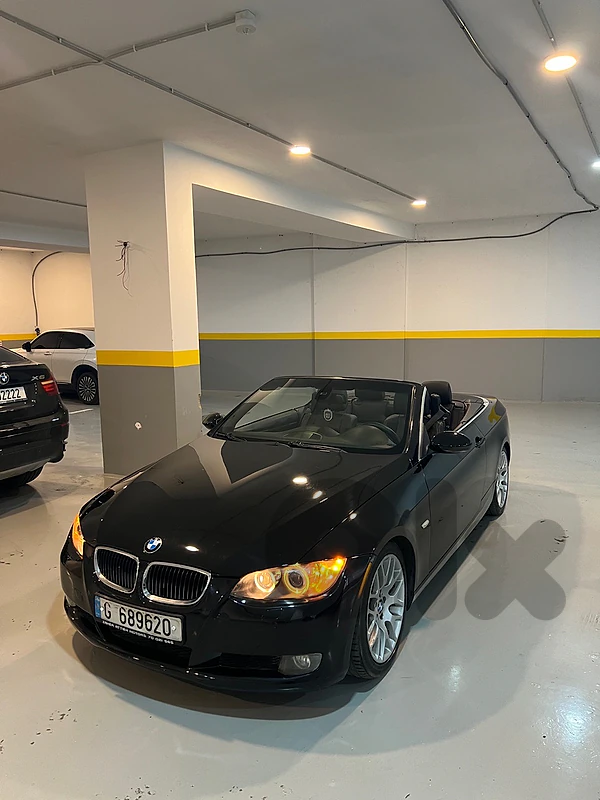 BMW E93 328i Convertible –2009