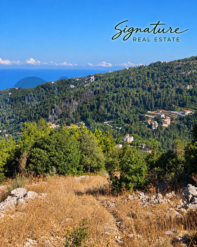 Land for Sale – 803 m² with Sea View
أرض للبيع مع إطلالة على البحر Land for Sale – 803 m² with Sea View
أرض للبيع مع إطلالة على البحر