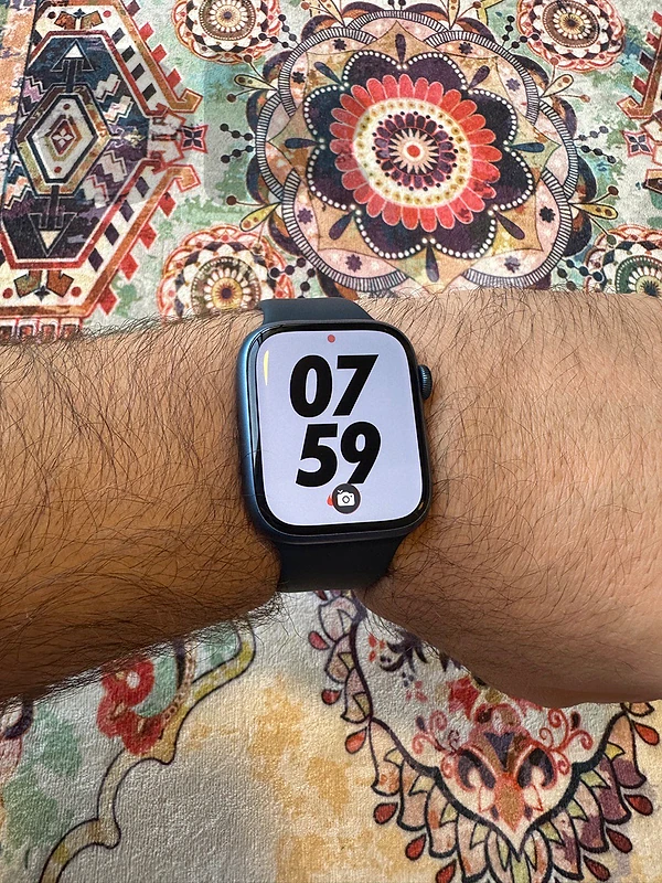 Apple Watch Series 7 – 45mm (Navy / Blue)