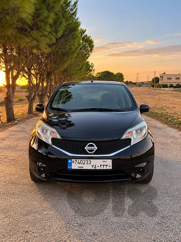 Nissan versa 2014