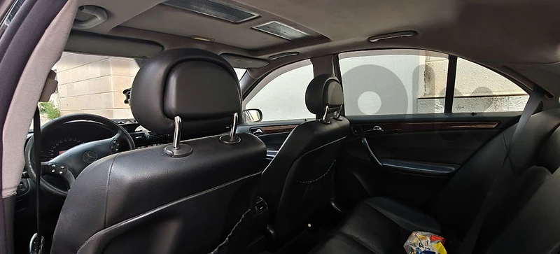 Mercedes-Benz C-Class 2003 240