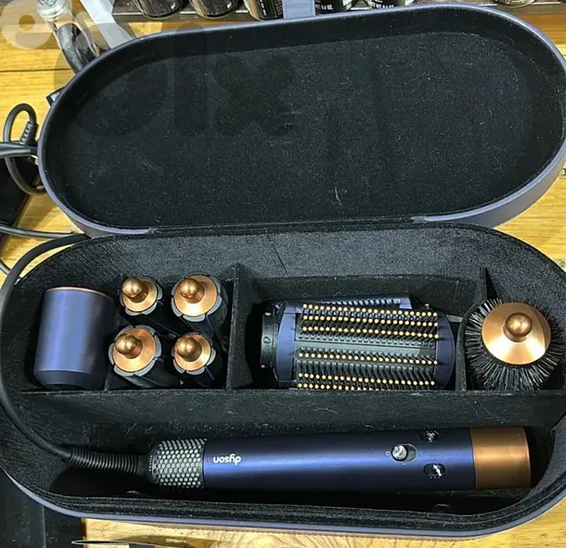 dyson hairstyler