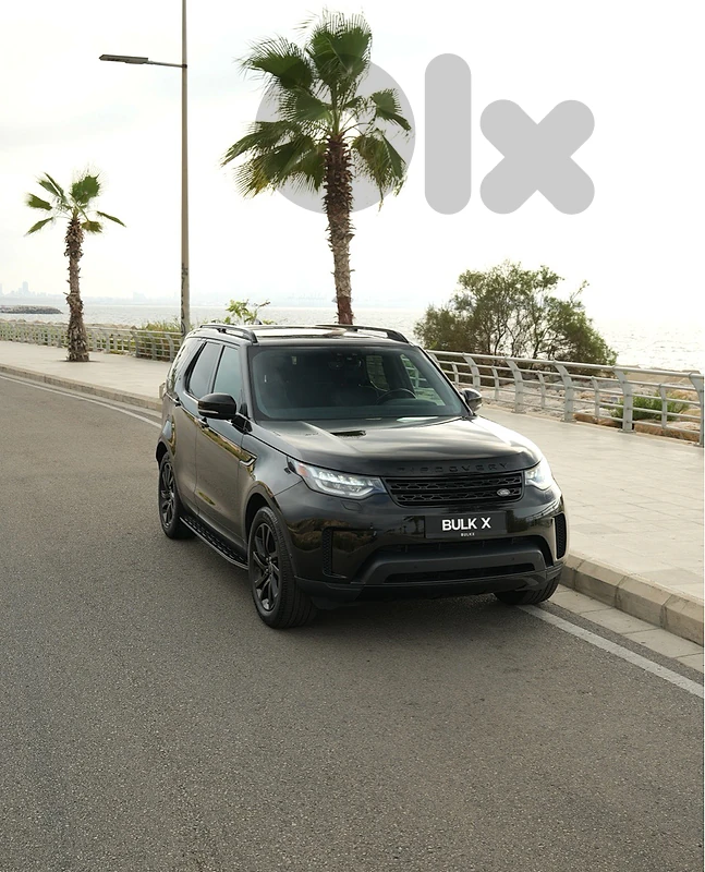 Land Rover Discovery 2019 MY - CLEAN CARFAX !!