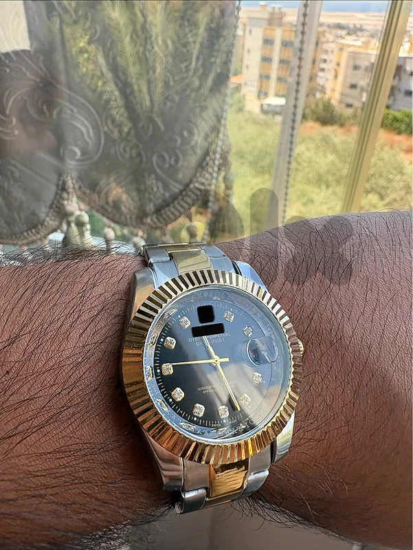 Rolex Datejust – Two-Tone Gold & Silver | Black Diamond Dial