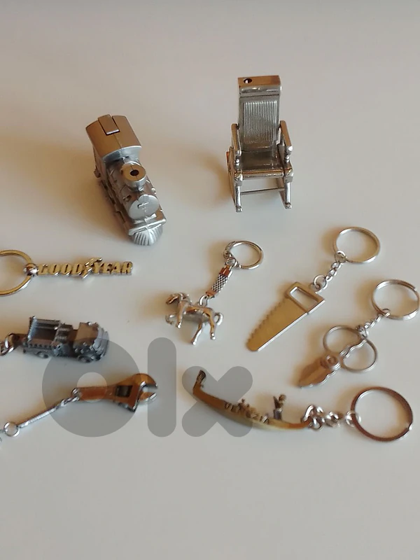 Metal keychains Collection + 2 Diecast Table Lighters