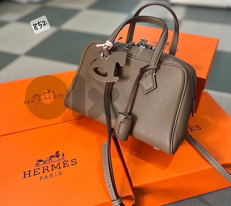 Hermès Mini Handbag – Elegant Taupe Brown Crossbody Bag