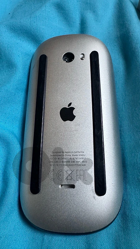 Apple Magic Mouse Black used once