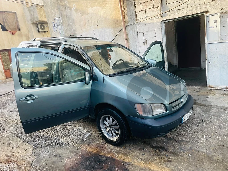 Toyota Sienna 2000 2000