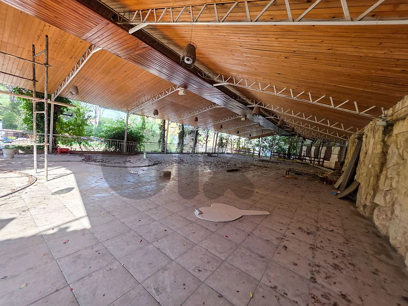 Prime location Restaurant/Commercial Space in Nabay/Jouret Ballout