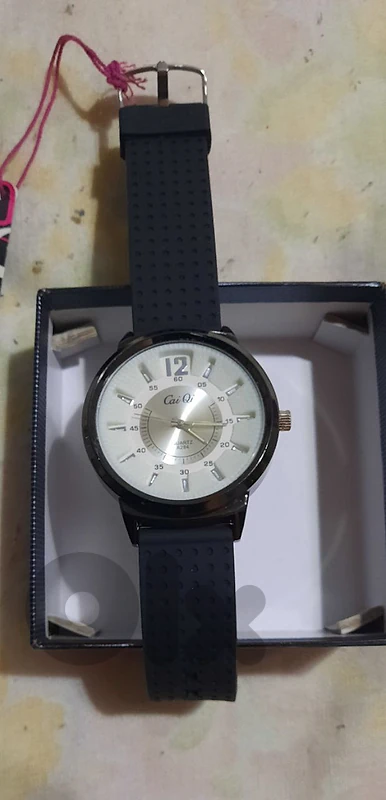 Hand watch black ساعة يد