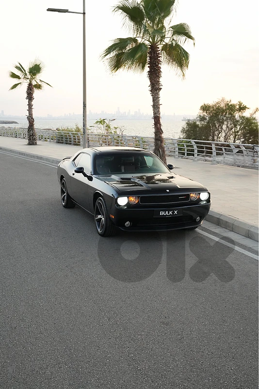 Dodge Challenger -V6 Engine - 2009 MY