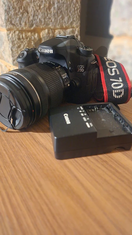 canon 70d lens 18-135 & 75-300