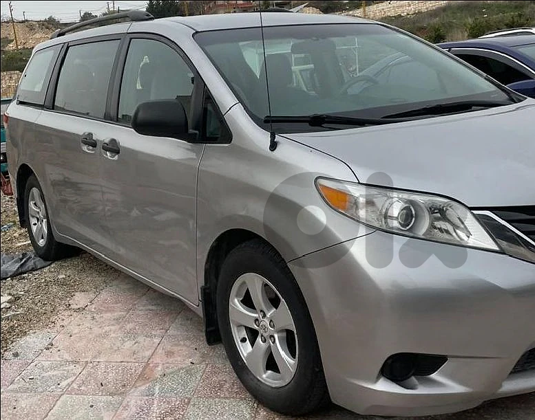 Toyota Sienna 2012 Toyota Sienna 2012