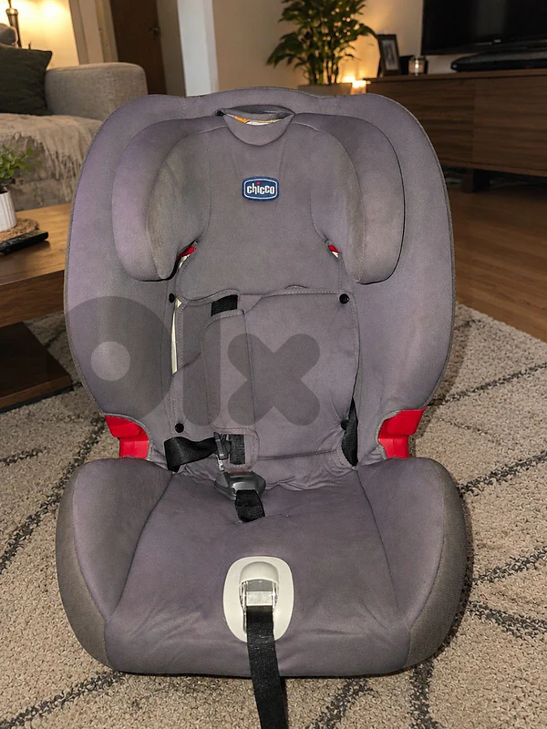 Chicco Car Seat Full Up to 4 Years