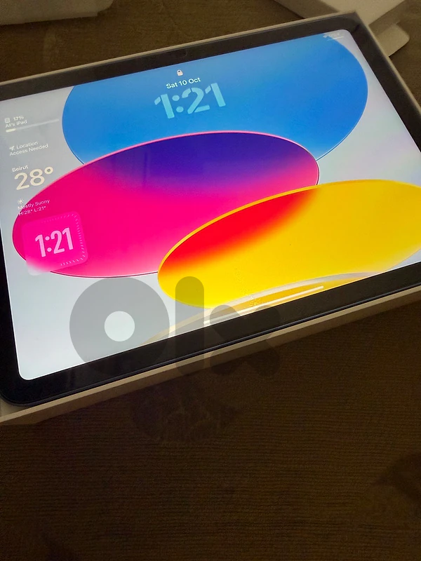 ipad a16 128gb used like new with apple pencil usbc