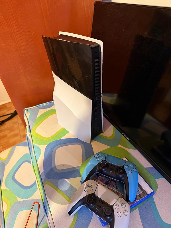ps5 slim 1T 🔥