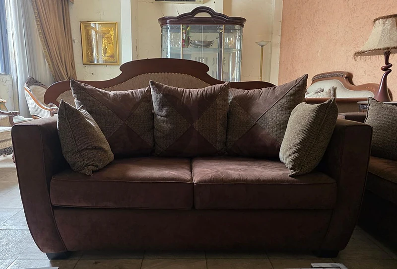 Comfy 2x Brown Living Room Sofas + Pillows - Good Condition
