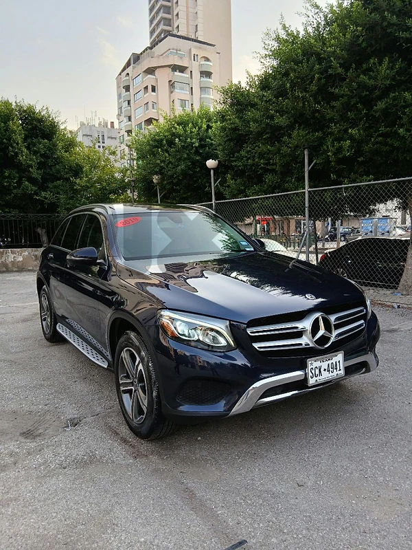 GLC 300 2019 CLEAN CAR FAX 100% FULL LEEDS DOUBLE KEYS