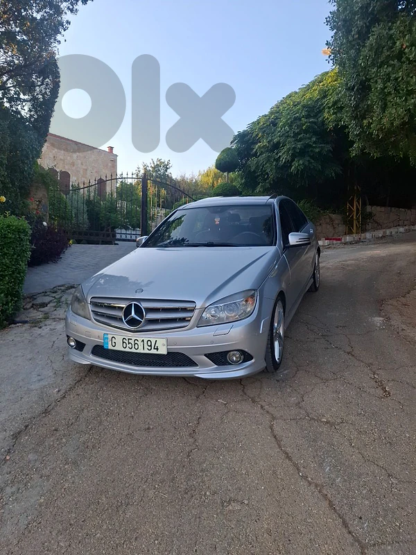 Mercedes-Benz C-Class 2009