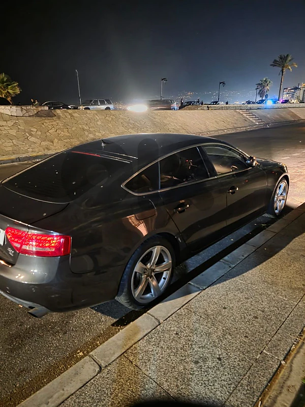 أودي أيه 5 2011 audi a5 Quattro