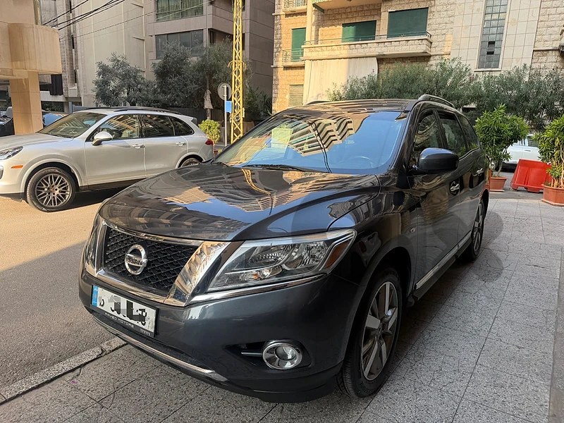 Nissan Pathfinder 2014
