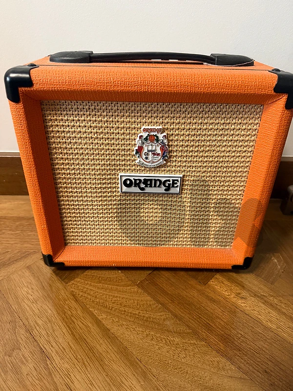 Orange Crush 12 Amplifier - 12 watts