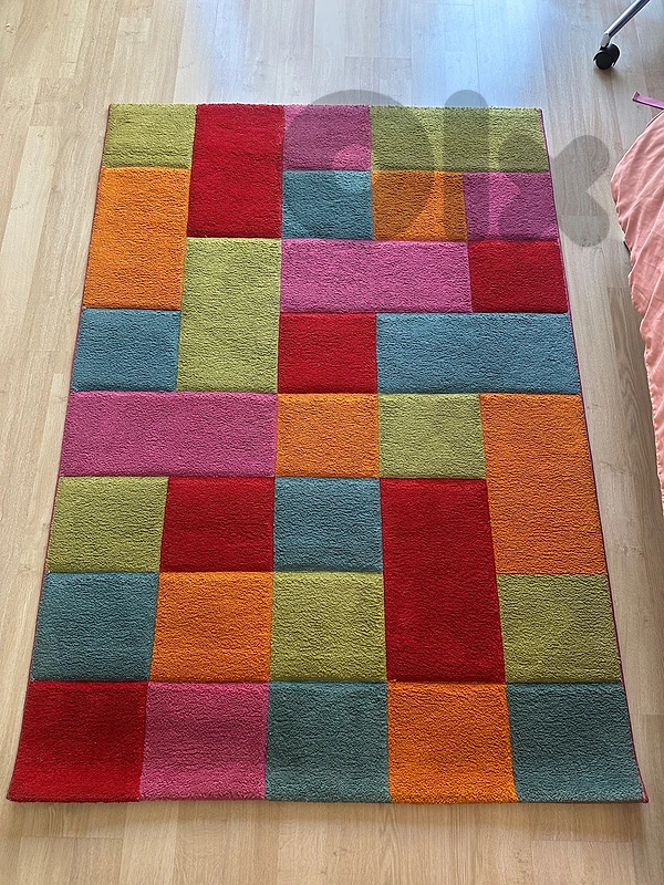 Modern Colorful Geometric Carpet – 170 × 120 cm
