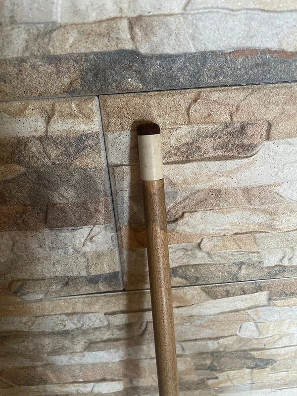 1 original biliard cue