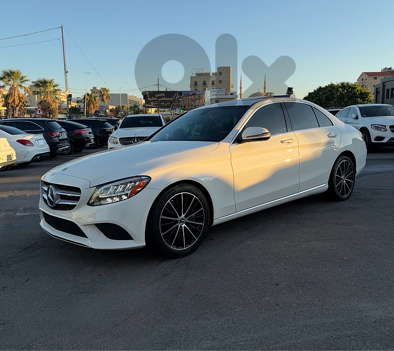 Mercedes-Benz C-Class 2019 C300