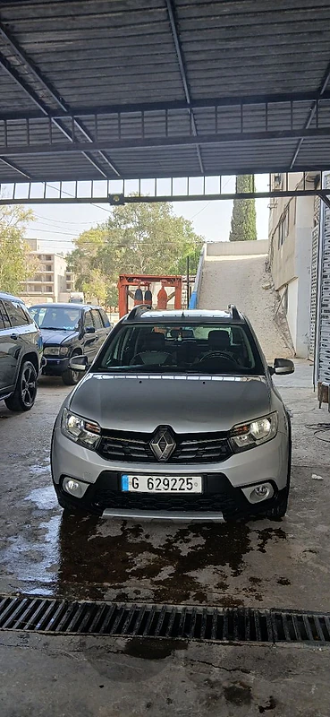 رينو سانديرو ستيبوي 2017 2017
