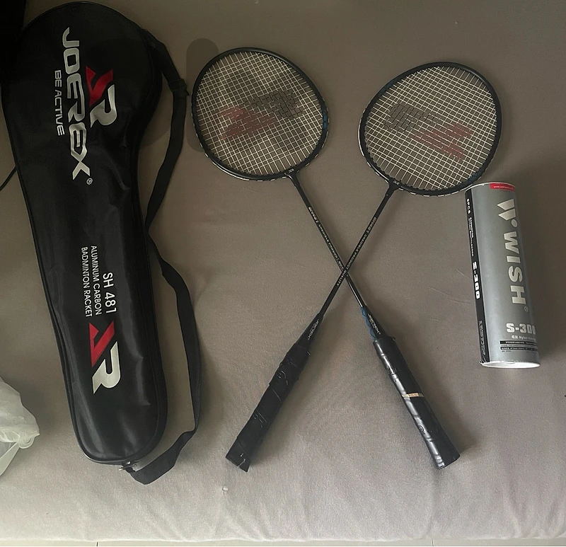 Badminton Set 2 rachets + accessories