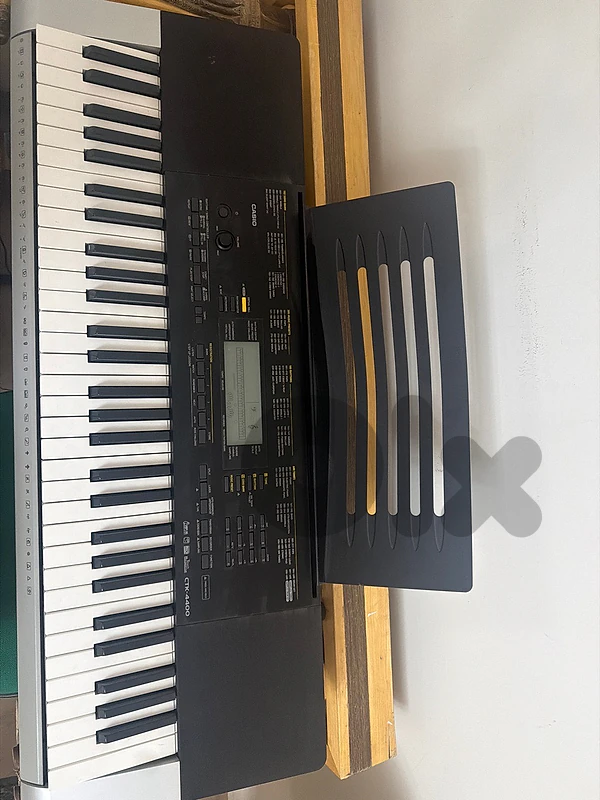 Casio CTK 4400