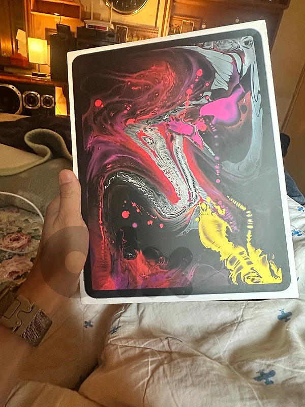 Apple iPad Pro 12.9'' 3rd Generation 256GB Wi-Fi+Cellular Space Gray.