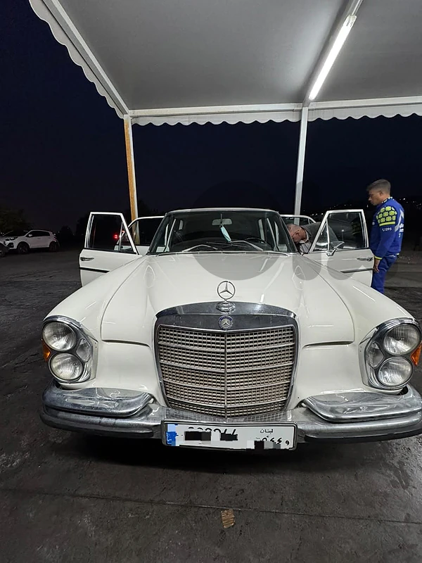 Mercedes-Benz SL-Class 1970 280