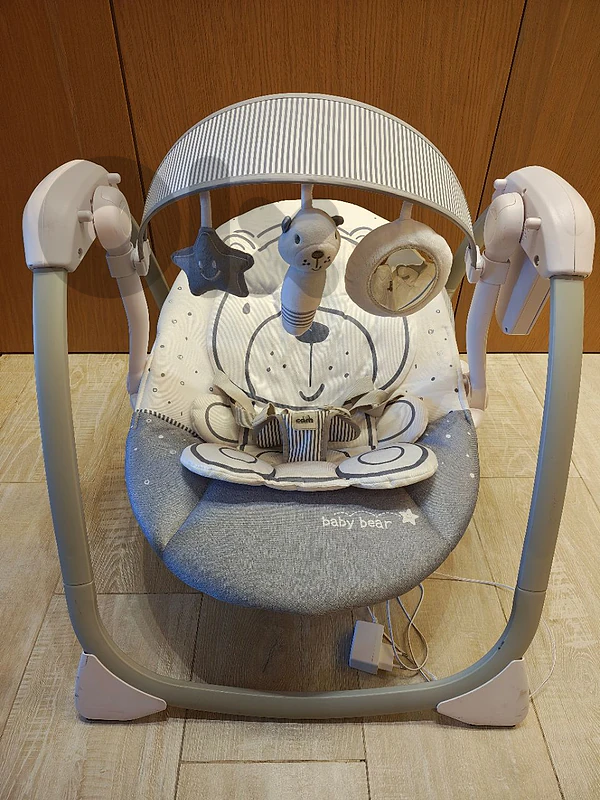 CAM Baby Relax Electric Baby Swing- used 1 week