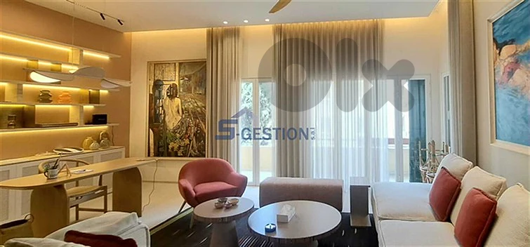 Luxurious Apartment For Sale In Achrafieh / شقة فخمة للبيع في الأشرفية