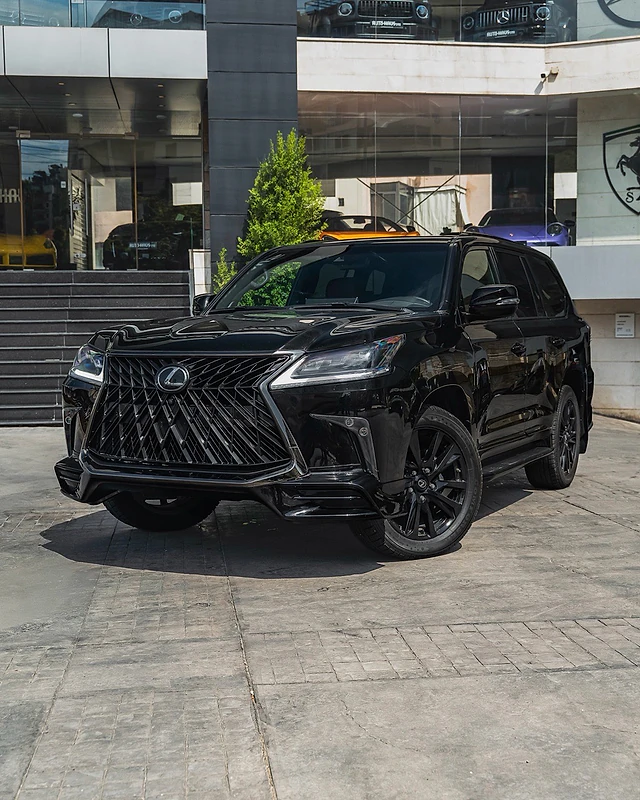 LEXUS LX 570 S BLACK EDITION !!!!! 39,000 KM ONLY