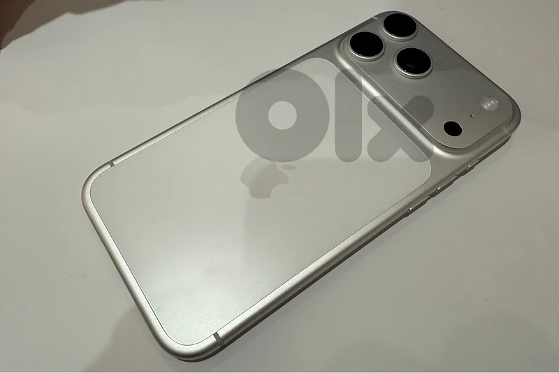 iphone 17 pro max used